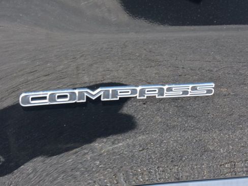 Used 2024 Jeep Compass Limited AWD/4WD image 12