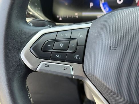Used 2024 Volkswagen Taos S FWD image 18