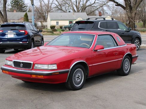 Used 1989 Chrysler TC by Maserati Turbo 2dr Convertible image 9