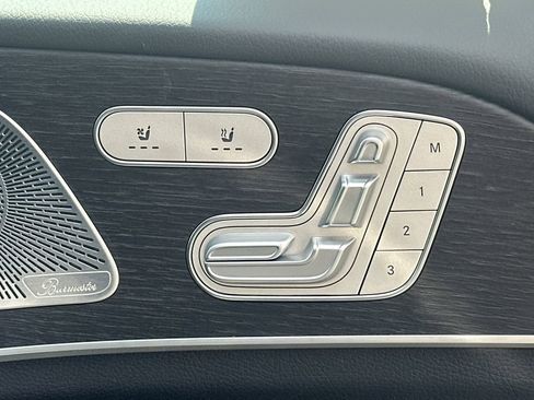New 2026 Mercedes-Benz GLS 450 4MATIC image 16