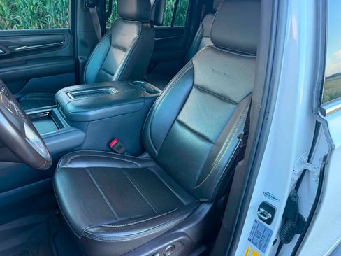 Used 2021 GMC Yukon XL Denali AWD/4WD image 7
