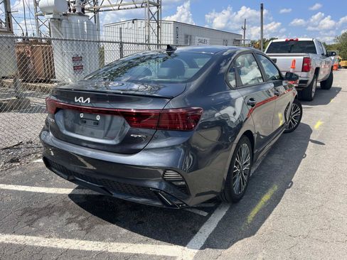 Used 2023 Kia Forte GT-Line w/ GT-Line Premium Package FWD image 6