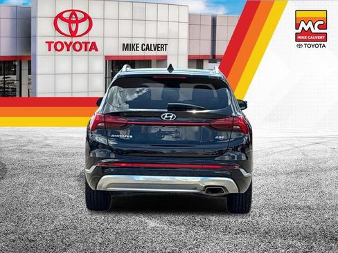 Used 2023 Hyundai Santa Fe Calligraphy FWD image 4