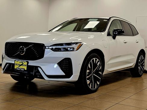 New 2026 Volvo XC60 T8 Ultra w/ Protection Package Premier AWD/4WD image 5