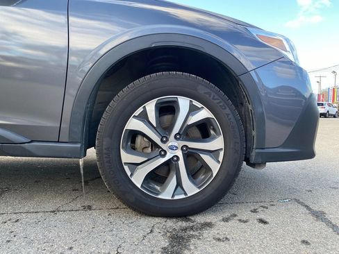Used 2022 Subaru Outback Limited AWD/4WD image 32