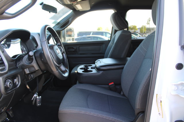 Used 2024 RAM 3500 Tradesman w/ Chrome Appearance Group AWD/4WD image 44