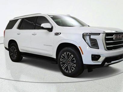 Used 2025 GMC Yukon Elevation