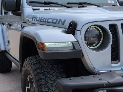 Used 2023 Jeep Wrangler Unlimited Rubicon 4xe w/ Steel Bumper Group AWD/4WD image 11