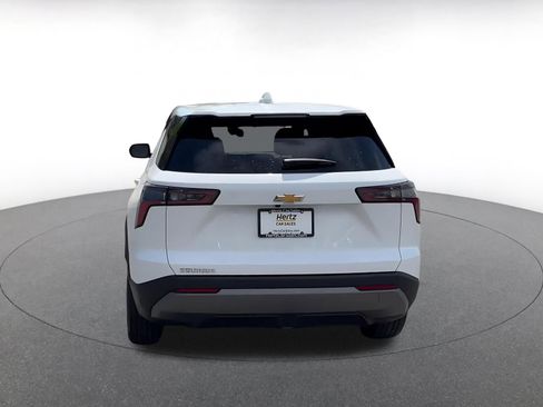 Used 2025 Chevrolet Equinox LT image 12