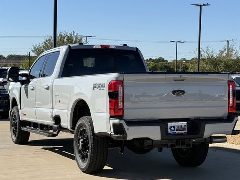 New 2026 Ford F350 Lariat w/ Black Appearance Package image 27