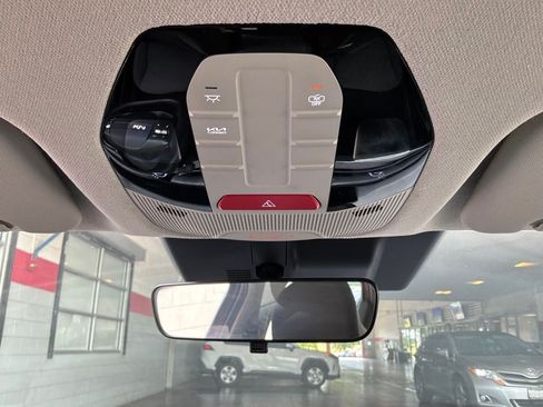 Used 2025 Kia K4 FWD image 15