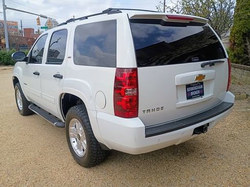 Used 2014 Chevrolet Tahoe LT w/ Suspension Package, Off-Road image 9