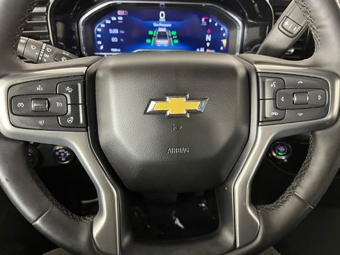 Used 2024 Chevrolet Silverado 2500 LT w/ Convenience Package image 22