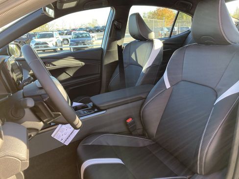 Certified 2026 Toyota Camry SE image 13