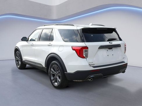 Certified 2024 Ford Explorer XLT w/ Equipment Group 202A AWD/4WD image 5