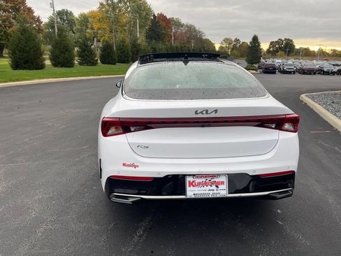 Used 2022 Kia K5 EX w/ EX Premium Package FWD image 4