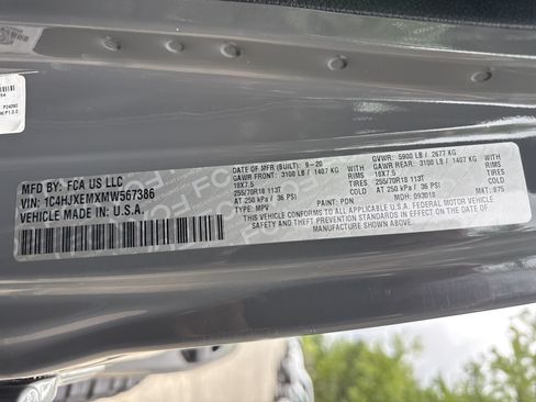 Used 2021 Jeep Wrangler Unlimited Sahara AWD/4WD image 30