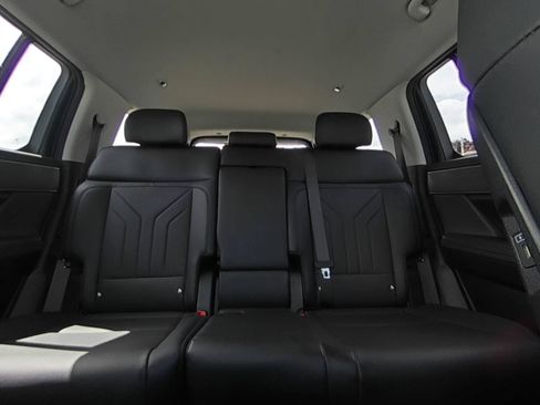 Certified 2025 Hyundai Santa Fe SEL AWD/4WD image 33