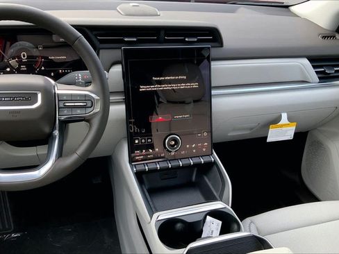 New 2026 GMC Terrain Denali AWD/4WD image 7