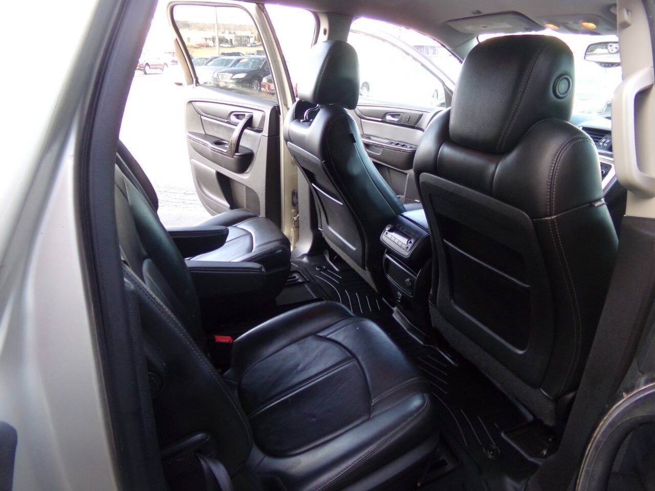 Used 2014 GMC Acadia SLT AWD/4WD image 19