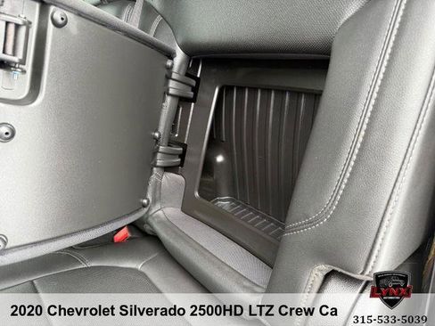 Used 2020 Chevrolet Silverado 2500 LTZ w/ LTZ Premium Package image 44