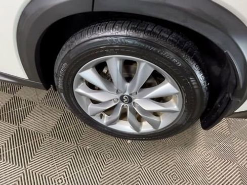 Used 2020 INFINITI QX50 Luxe w/ Cargo Package AWD/4WD image 17