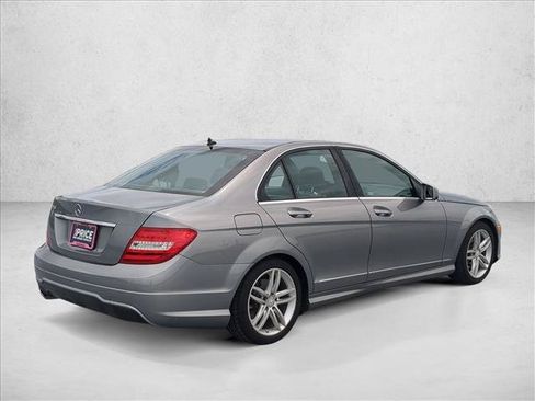 Used 2014 Mercedes-Benz C 250 Sedan image 5