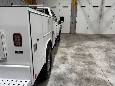 Used 2023 Chevrolet Silverado 2500 W/T w/ WT Fleet Convenience Package AWD/4WD image 10