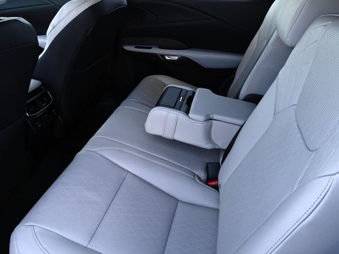 Used 2025 Lexus RX 350 Premium Plus image 10