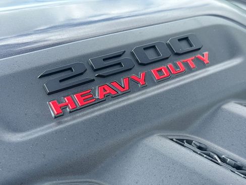 New 2026 RAM 2500 Laramie w/ Night Edition AWD/4WD image 6
