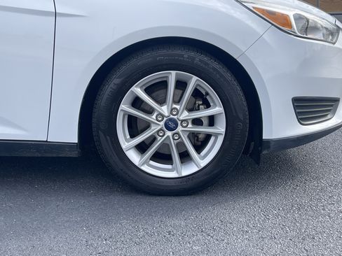 Used 2018 Ford Focus SE image 33