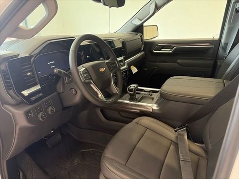 New 2026 Chevrolet Silverado 1500 LTZ w/ LTZ Premium Package AWD/4WD image 10