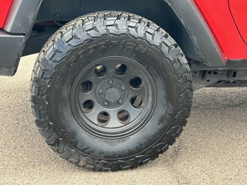 Used 2010 Jeep Wrangler Sport AWD/4WD image 9