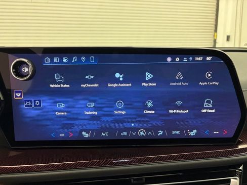 New 2026 Chevrolet Traverse Z71 w/ Driver Confidence Package AWD/4WD image 7