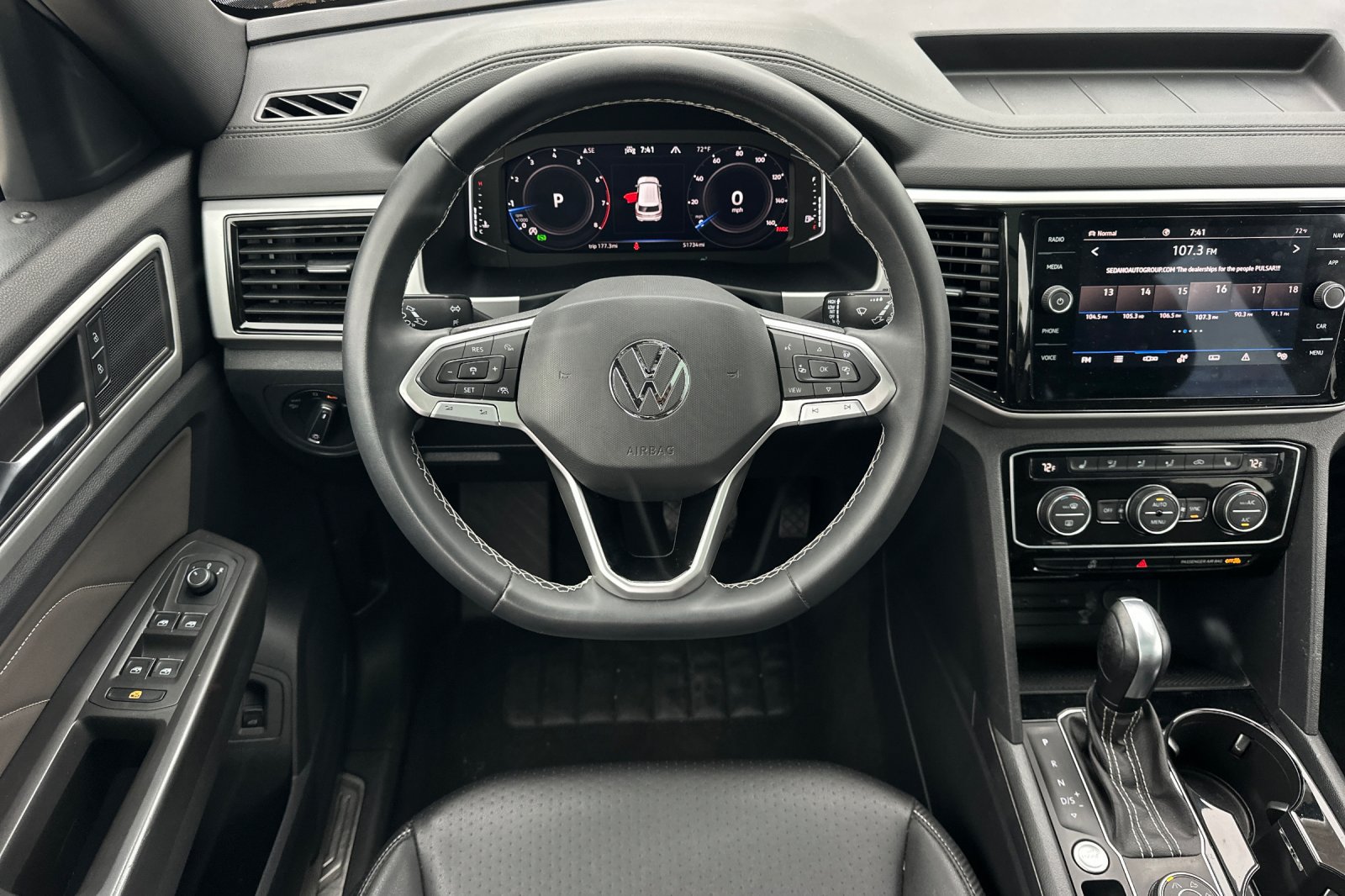 Used 2023 Volkswagen Atlas Cross Sport SEL AWD/4WD image 14
