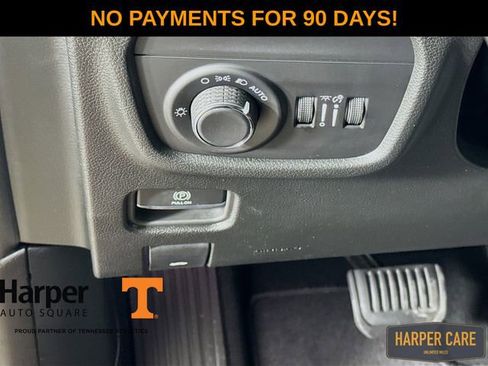 New 2025 Jeep Grand Cherokee L Laredo image 13