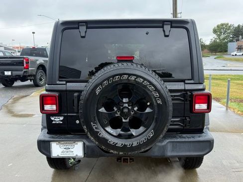 Used 2020 Jeep Wrangler Unlimited Sport S AWD/4WD image 4