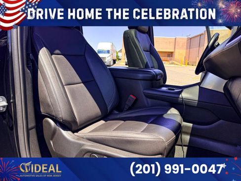 Used 2024 Chevrolet Suburban Z71 AWD/4WD image 19