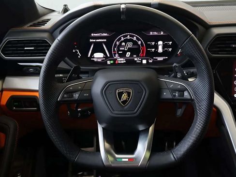 Used 2024 Lamborghini Urus S AWD/4WD image 26