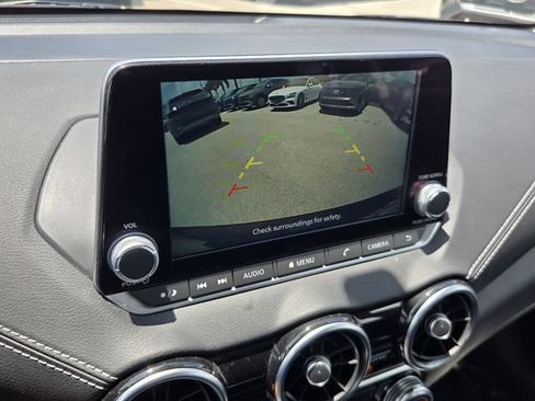 Used 2023 Nissan Sentra SV FWD image 18