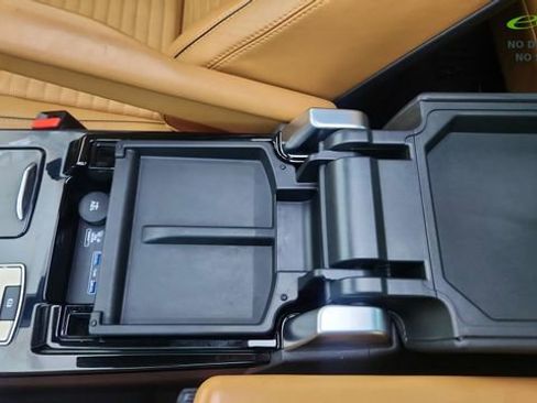 Used 2019 Land Rover Discovery HSE Luxury AWD/4WD image 52