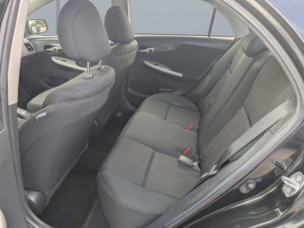 Used 2013 Toyota Corolla S FWD image 15