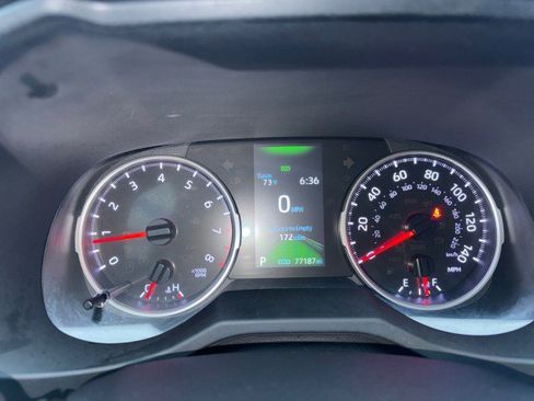 Used 2019 Toyota RAV4 LE w/ All Weather Liner Package image 18