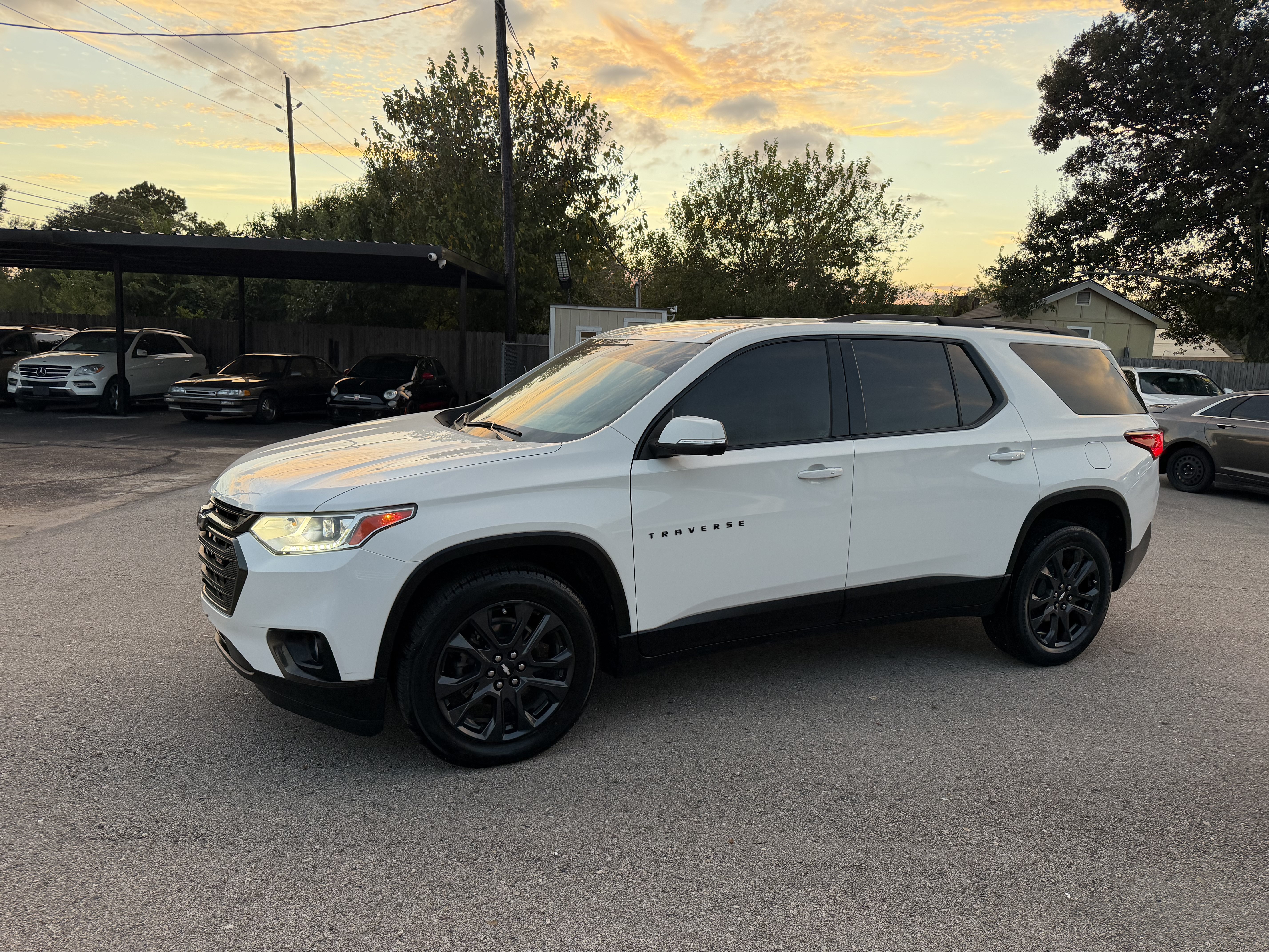 Used 2021 Chevrolet Traverse RS FWD image 10