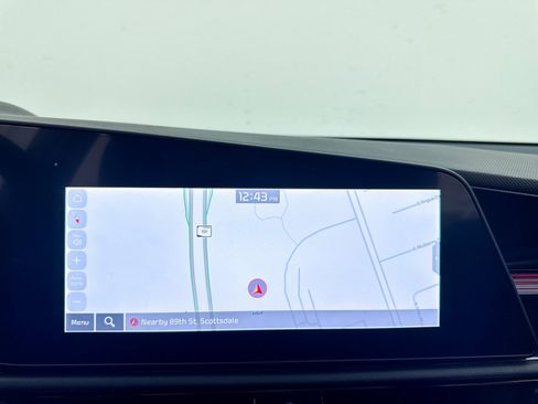 Certified 2024 Kia Niro SX Touring image 5