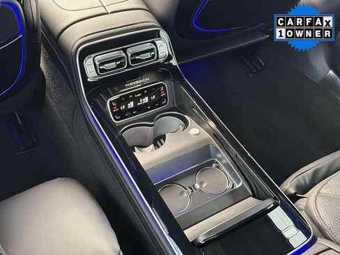 Used 2024 Mercedes-Benz Maybach S 580 4MATIC image 17