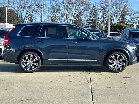 Certified 2024 Volvo XC90 B6 Ultimate w/ Protection Package Premier image 2