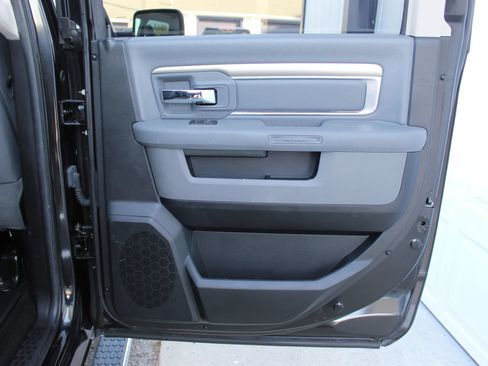 Used 2017 RAM 1500 Big Horn AWD/4WD image 22