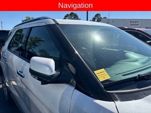 Used 2017 Ford Explorer Limited AWD/4WD image 6