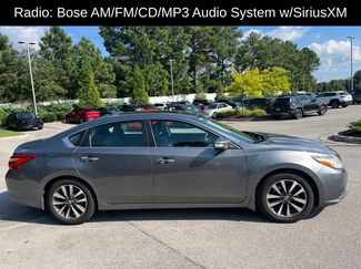 Used 2016 Nissan Altima 2.5 SL w/ Moonroof Package FWD video 3